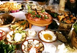 http://www.liban.free.fr/images/mezze.jpg